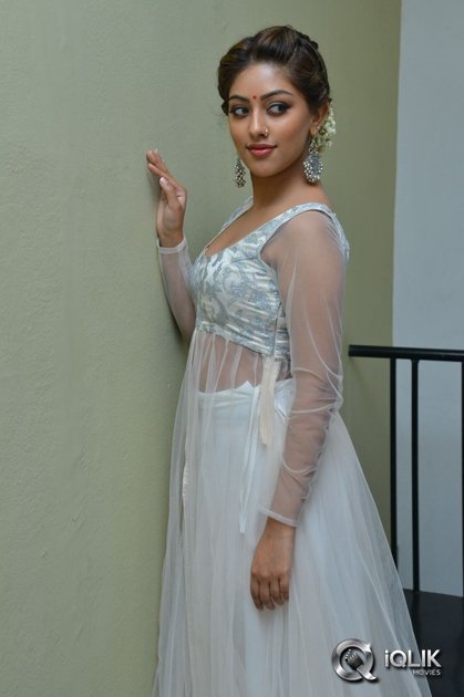 Anu-Emmanuel-at-Kittu-Unnaadu-Jagratha-Movie-Gummadikaya-Function